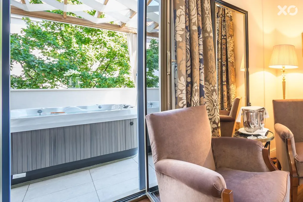 Park Hotel