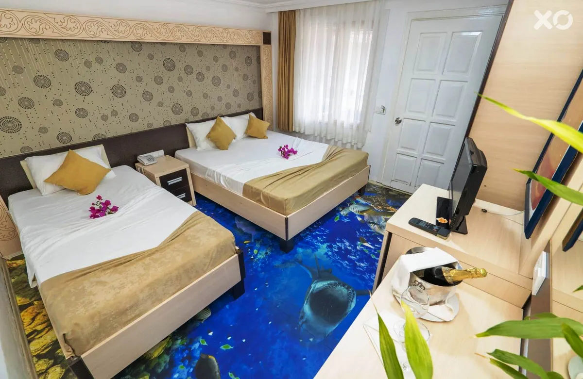 Aperion Beach Hotel
