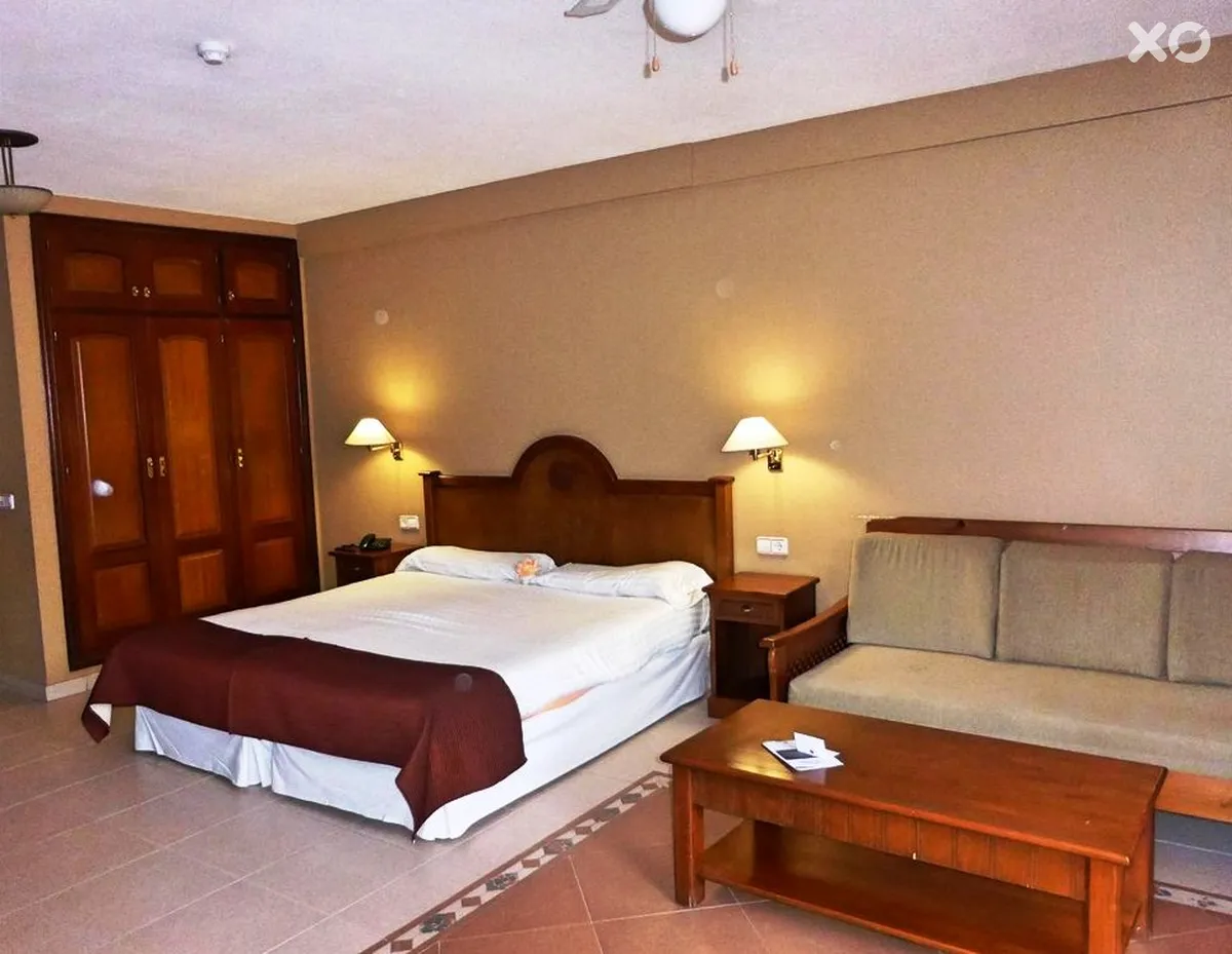 El Duque Aparthotel