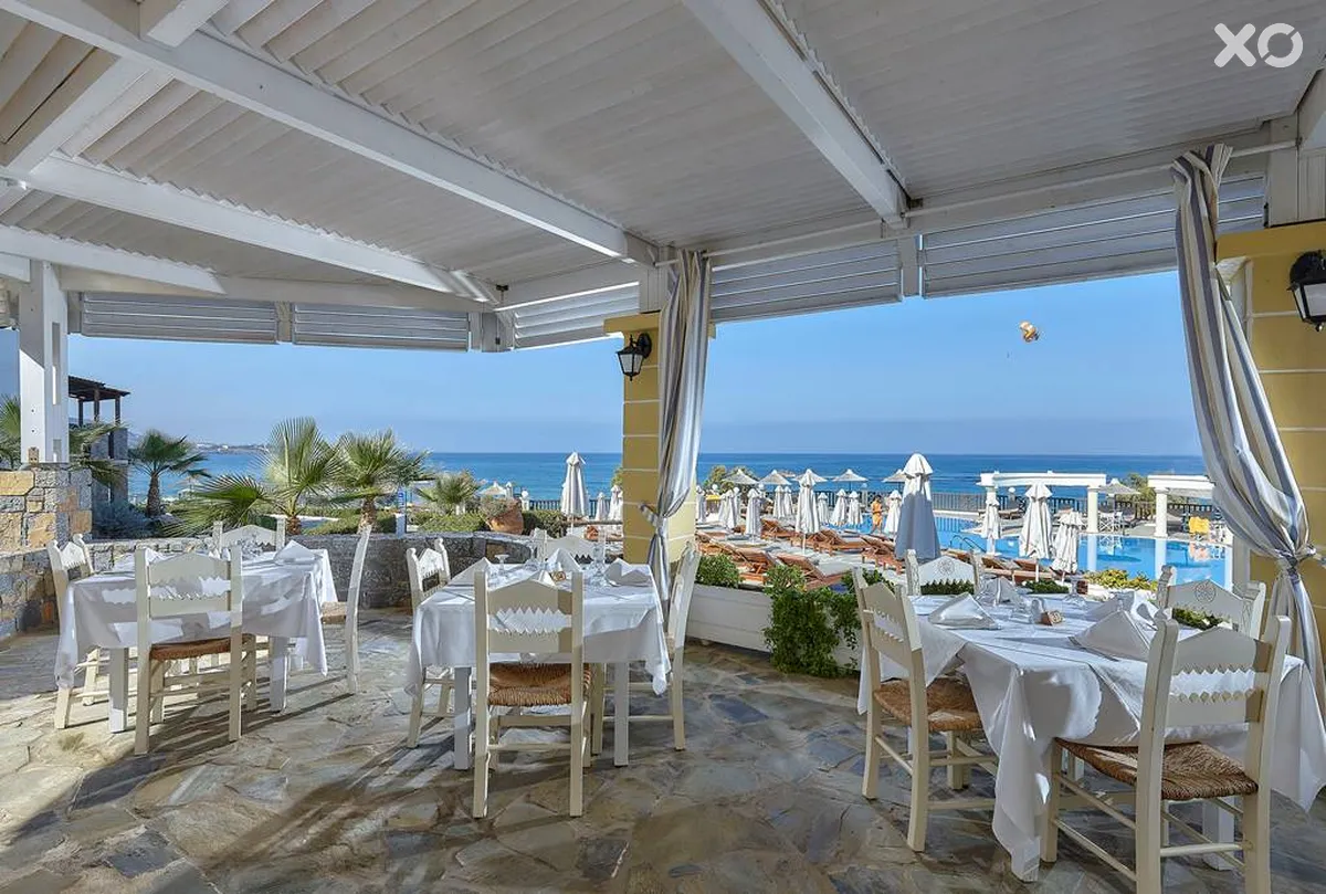 Alexander Beach Hotel & Village