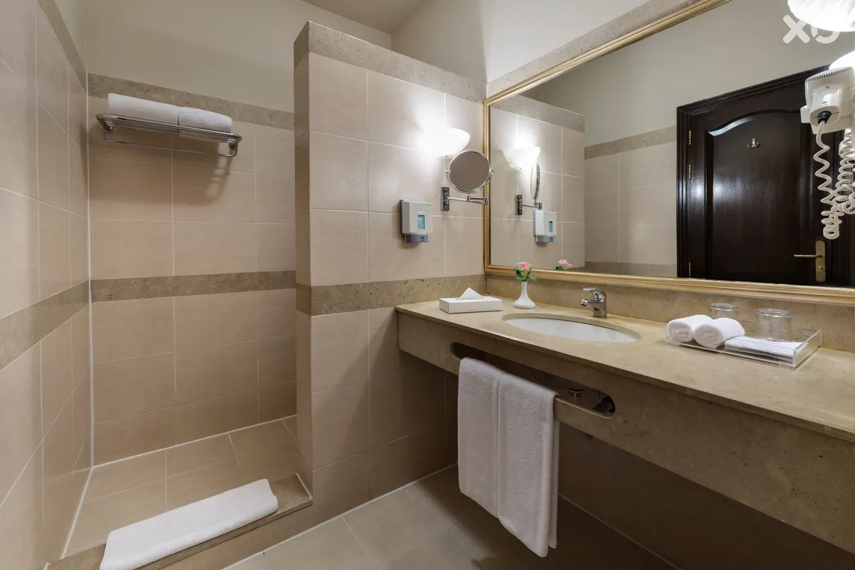 Jaz Makadi Saraya Resort