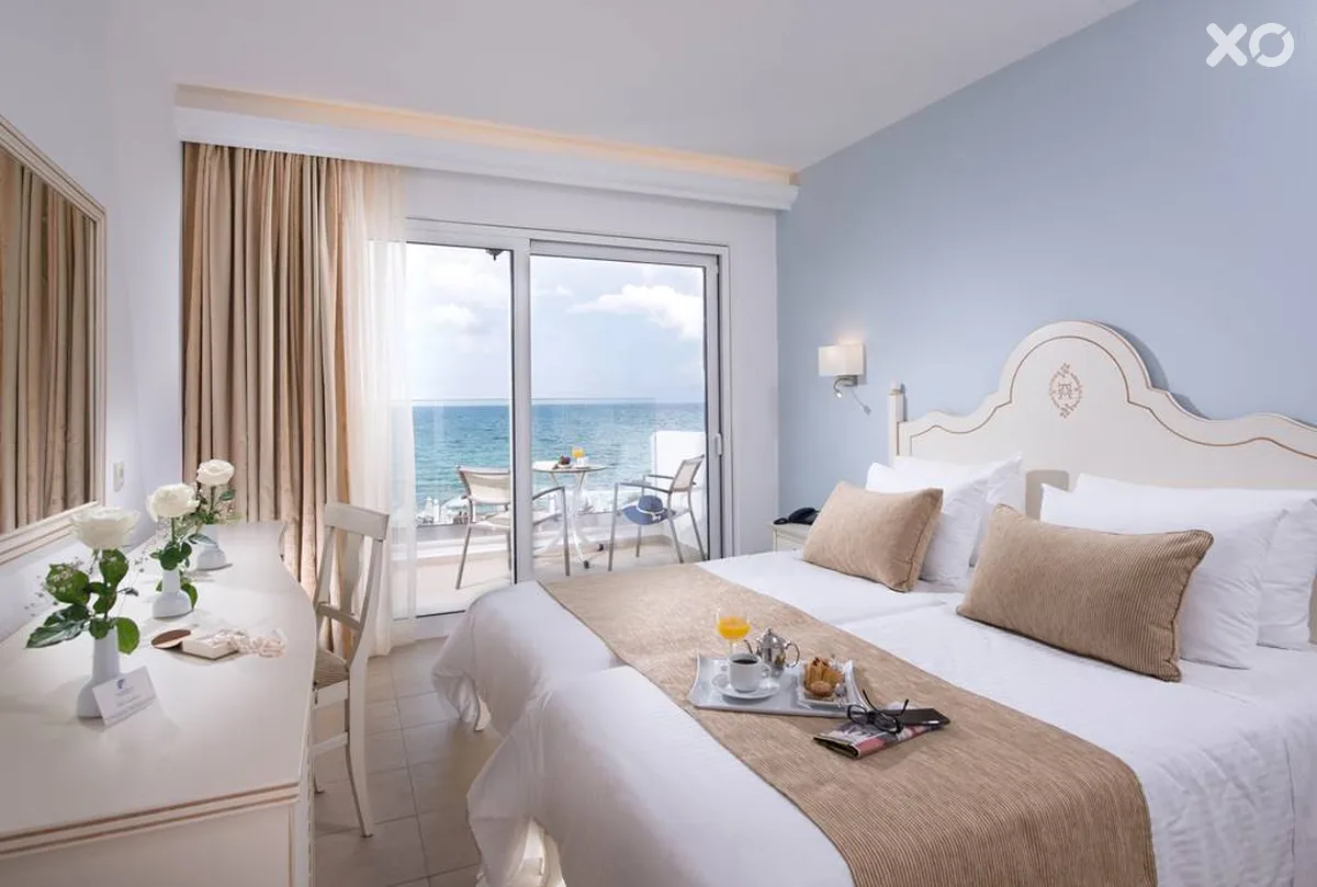 Alexander Beach Hotel & Village