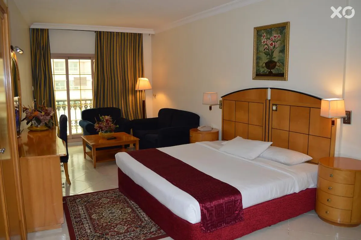 Dolphin Hotel Apartments