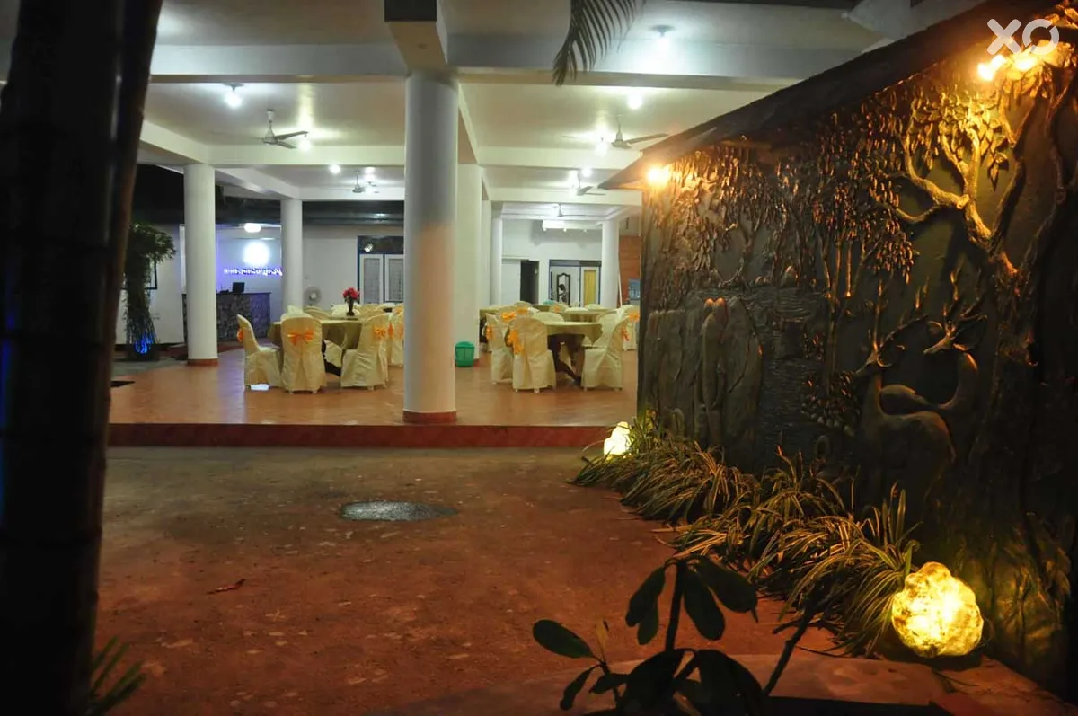 Crescent Resort