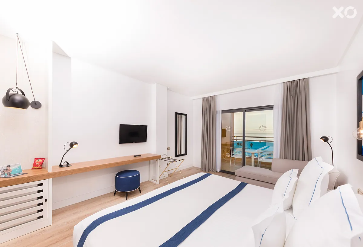 Be Live Experience La Nina