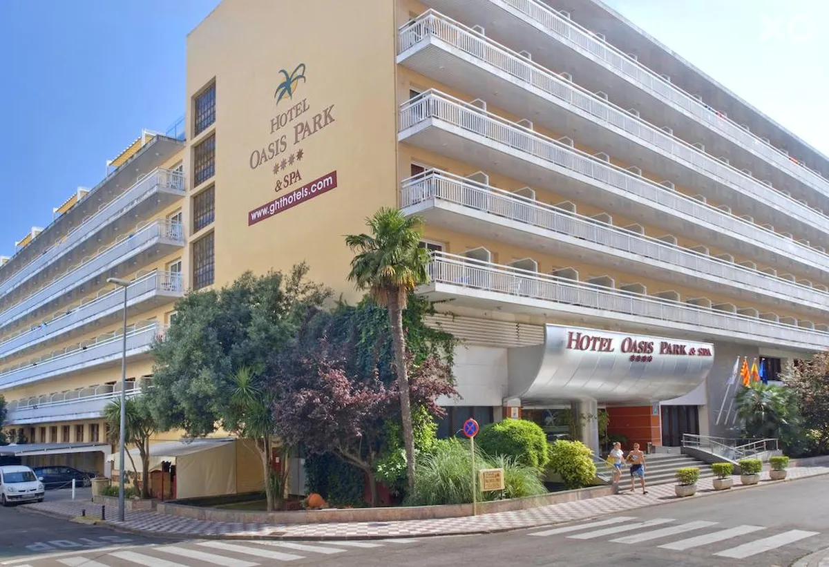 Oasis Park & ​​Spa Hotel