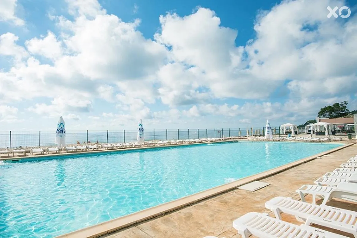 Algara Beach Hotel