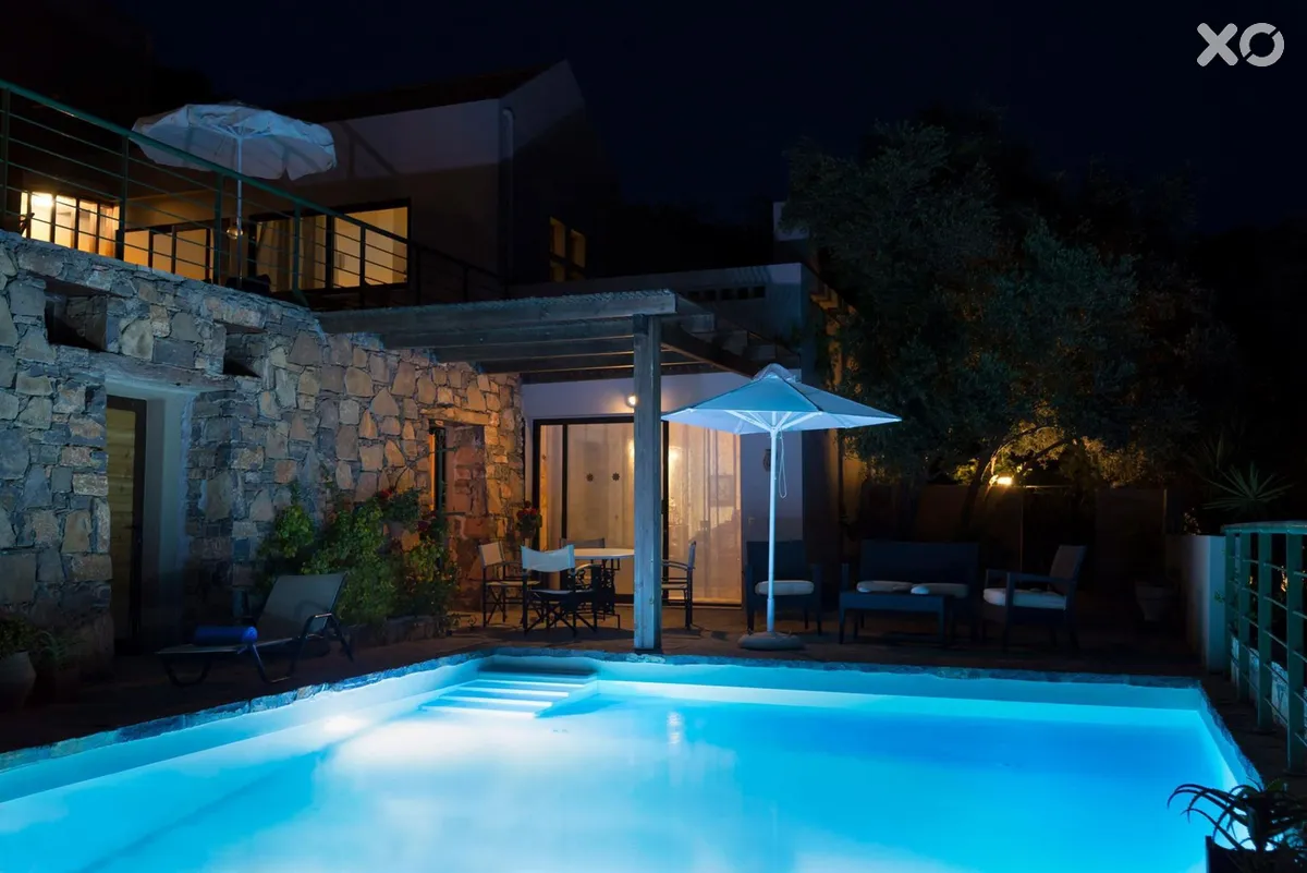 Istron Villas