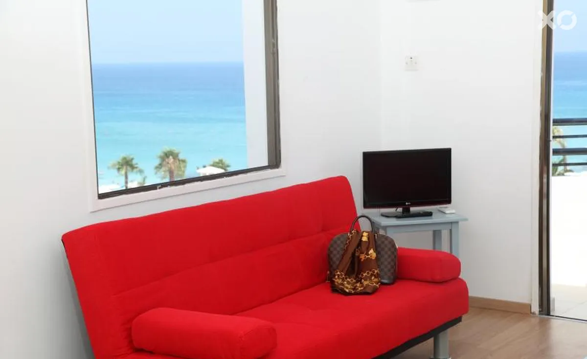 Constantinos The Great Apts