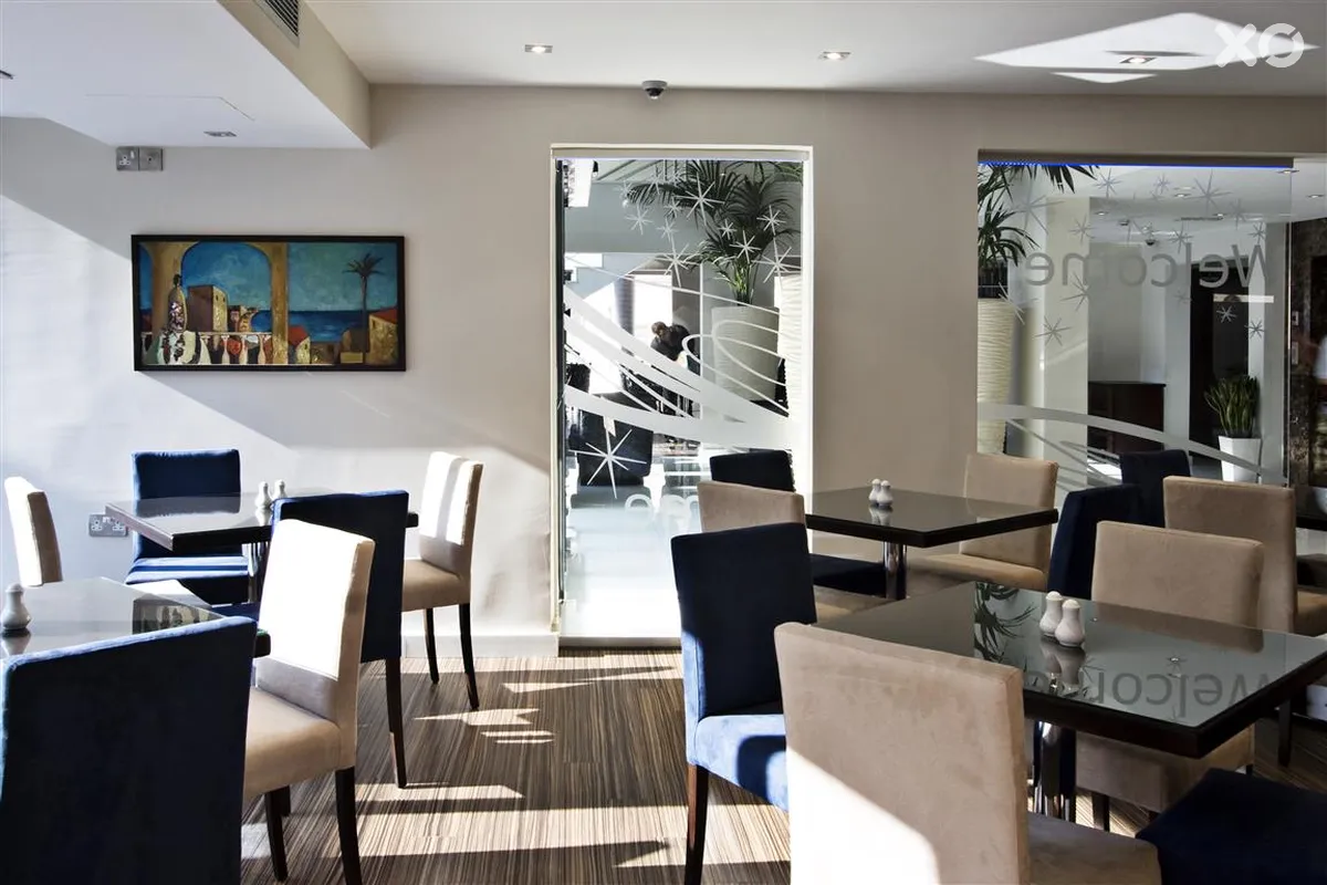 Livadhiotis City Hotel