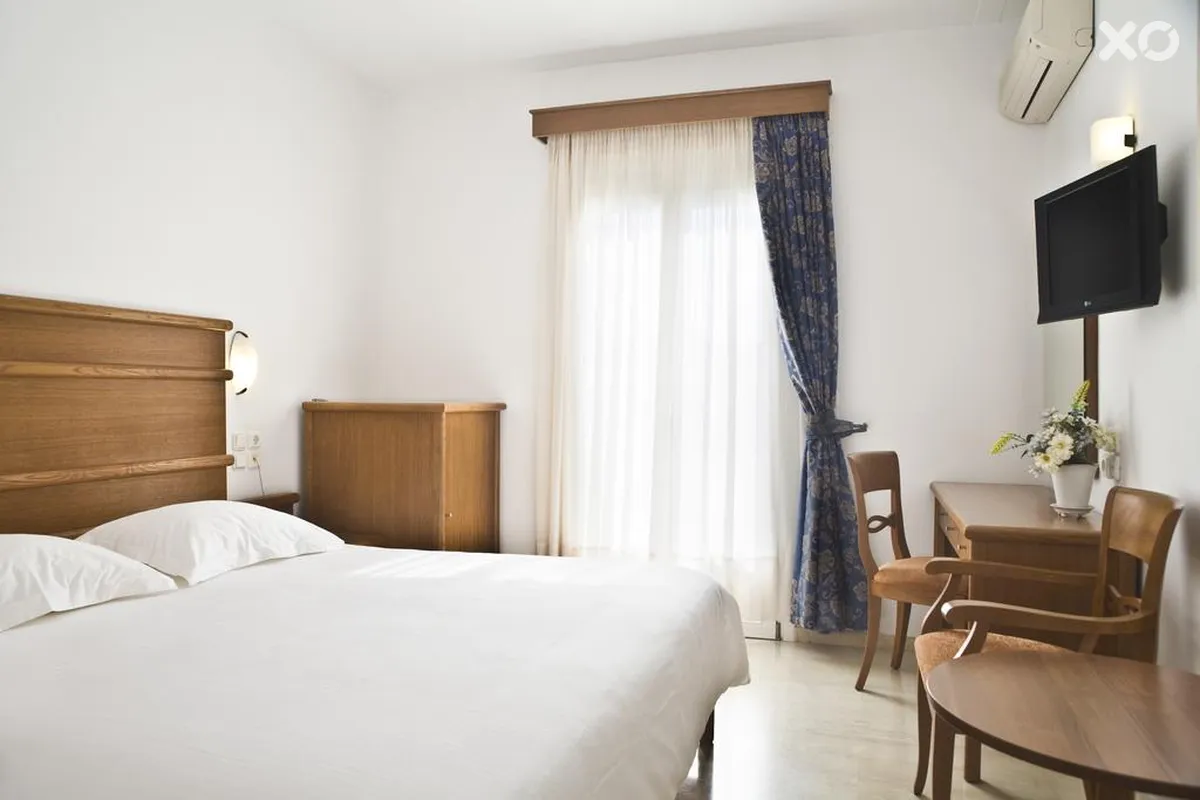 Yiannaki Hotel
