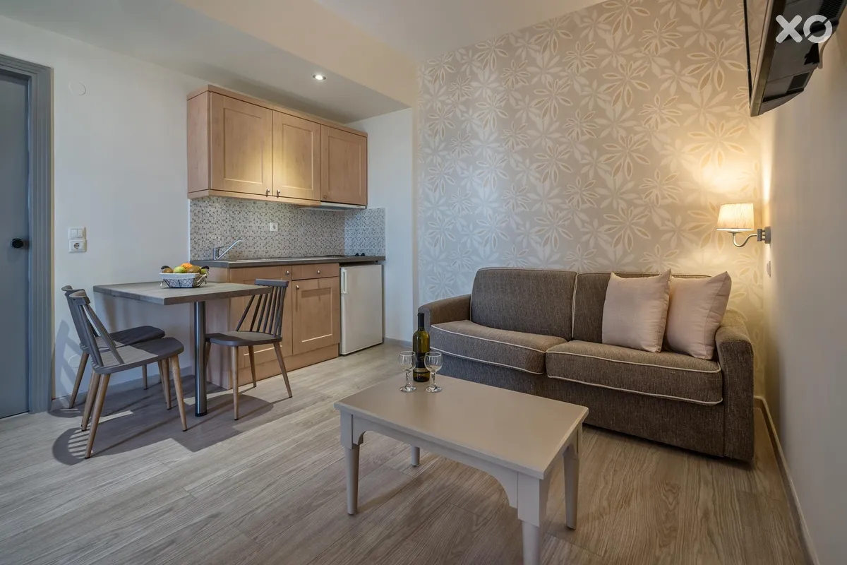 Lefkoniko Beach Icarus Suites