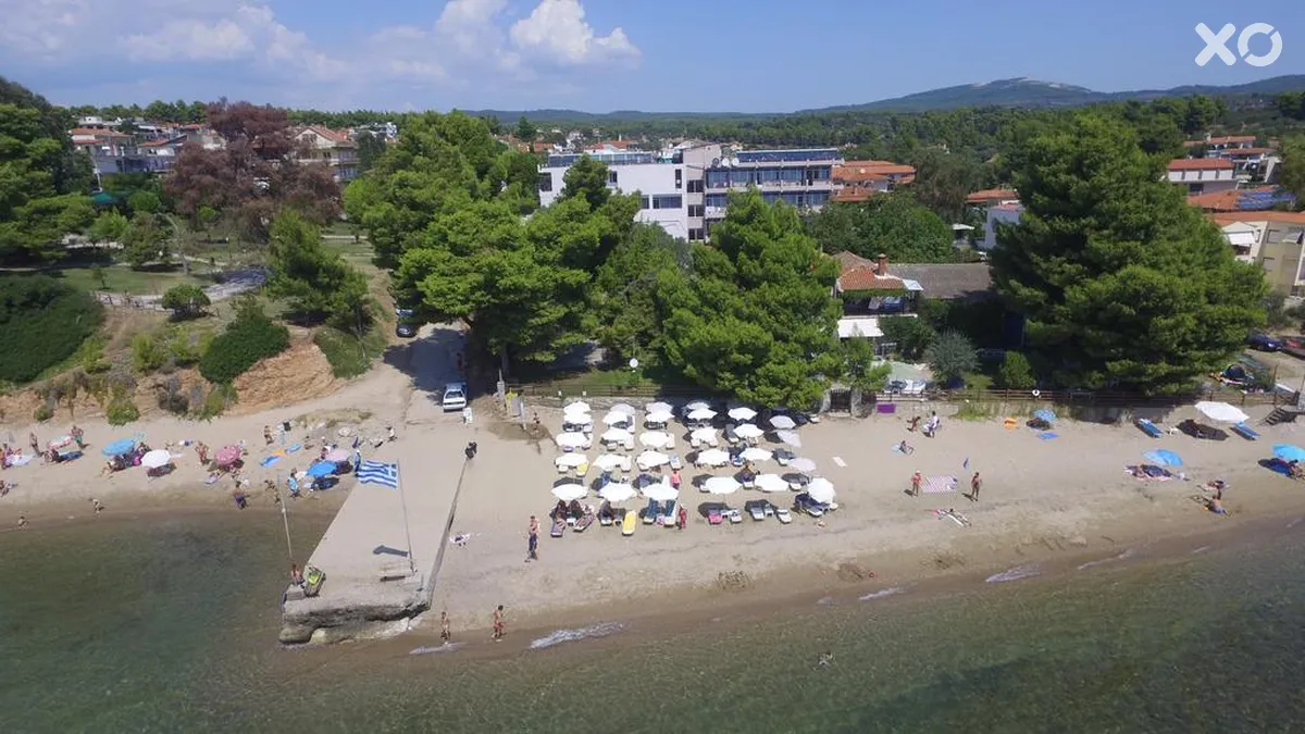 Golden Beach Hotel