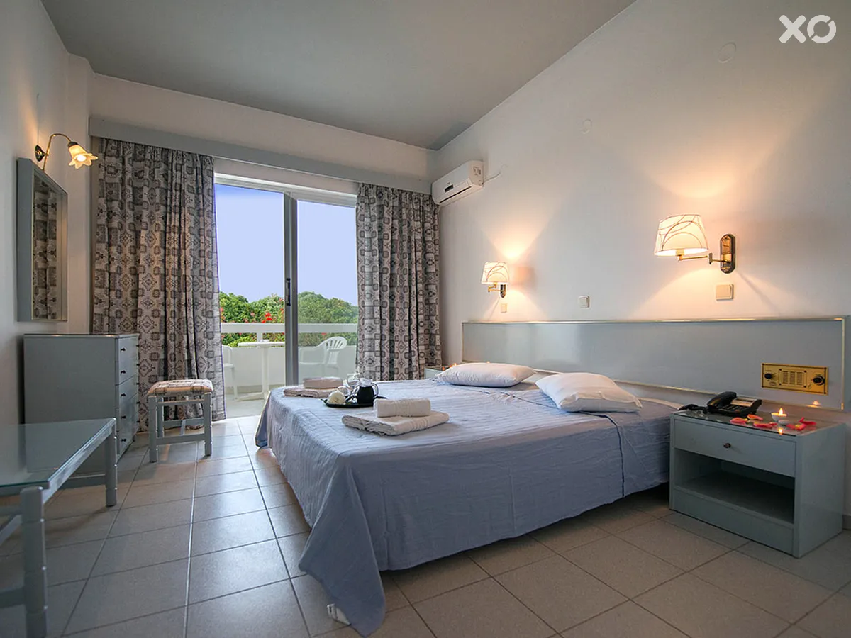 Happy Days Hotel