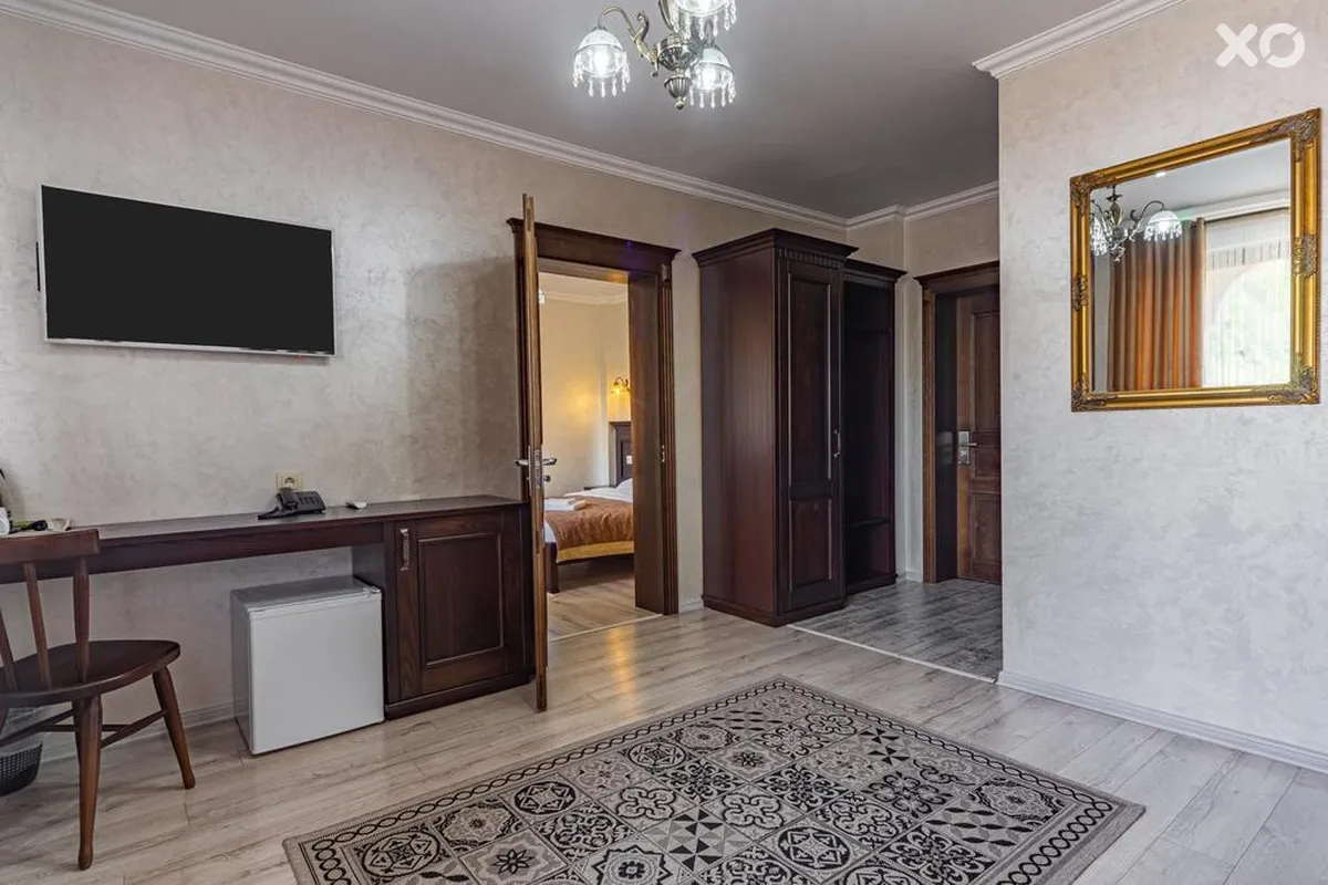 Diamond Hotel