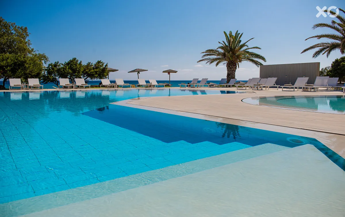 The Bay Hotel & Suites