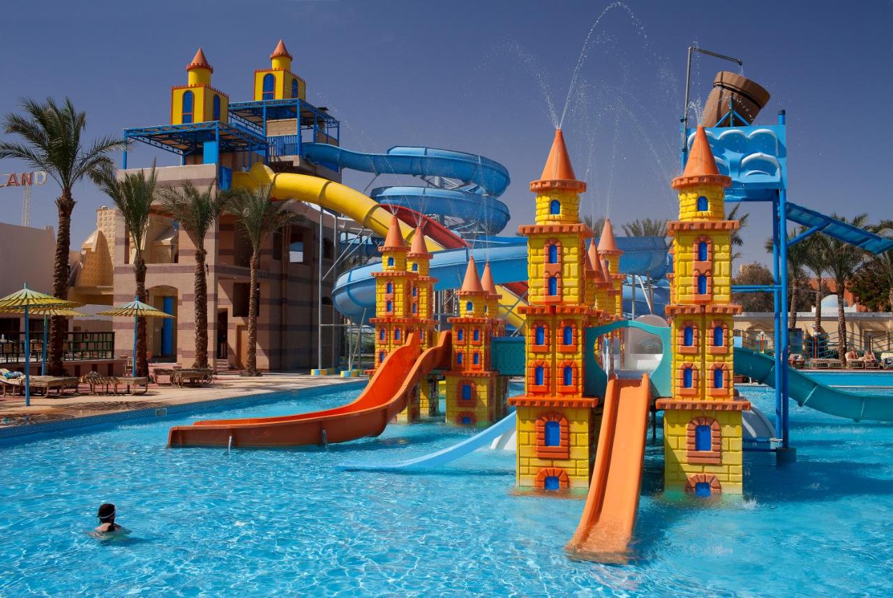 Mirage Bay Resort & Aquapark Lilly Land