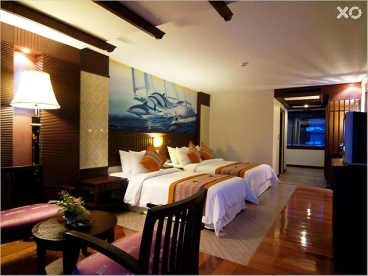 Phi Phi Island Cabana Hotel