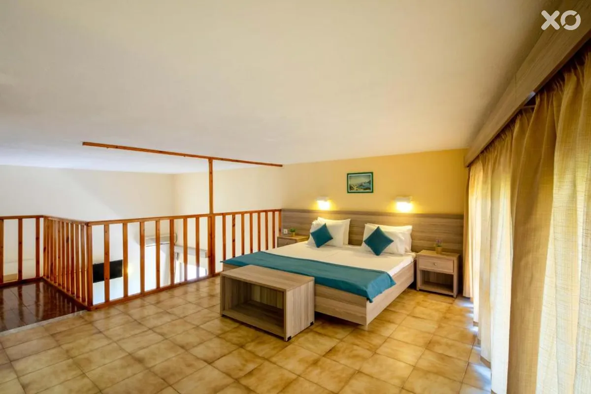 Rossis Hotel
