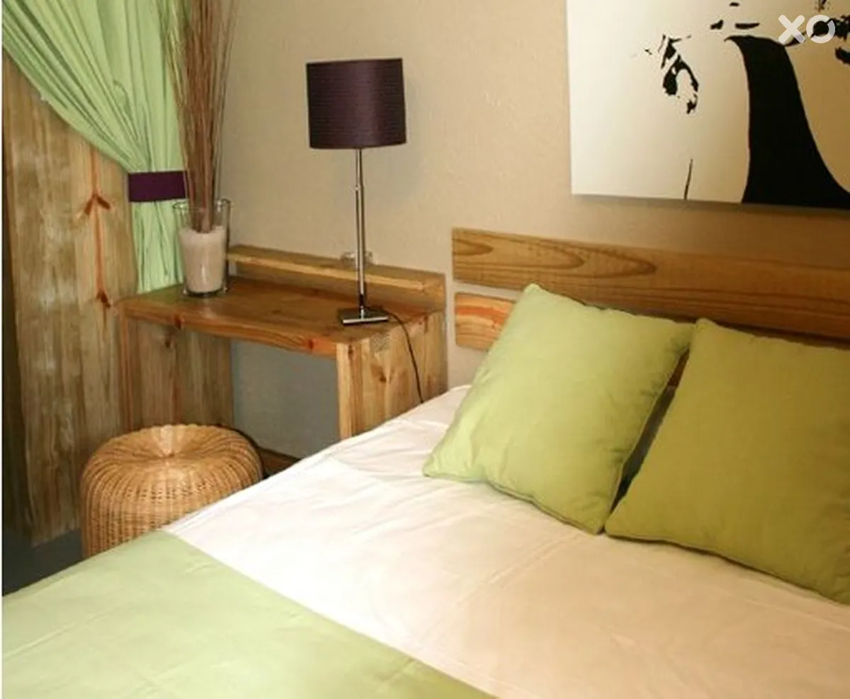 Les Palmiers Hotel