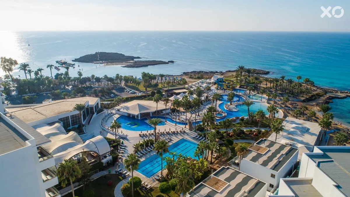 Adams Beach Hotel