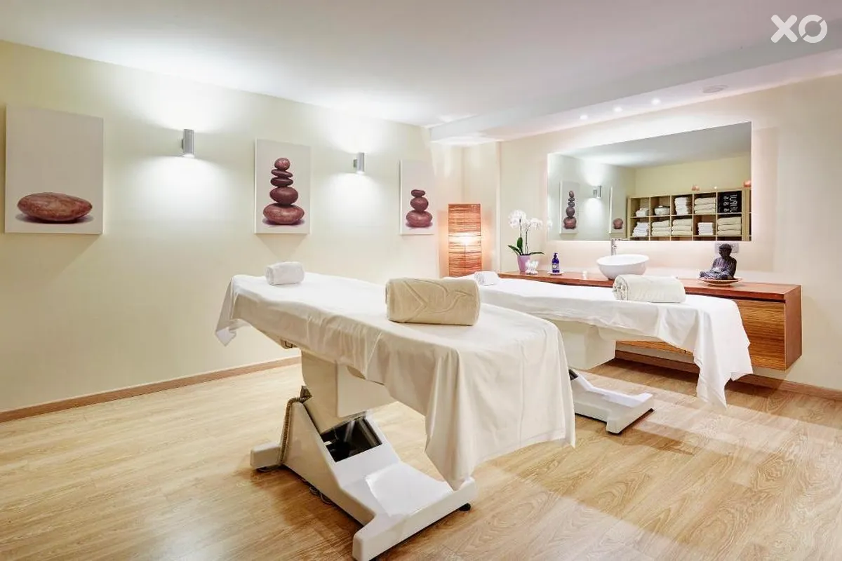 Grupotel Macarella Suites & Spa