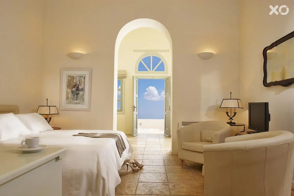 Aria Lito Mansion