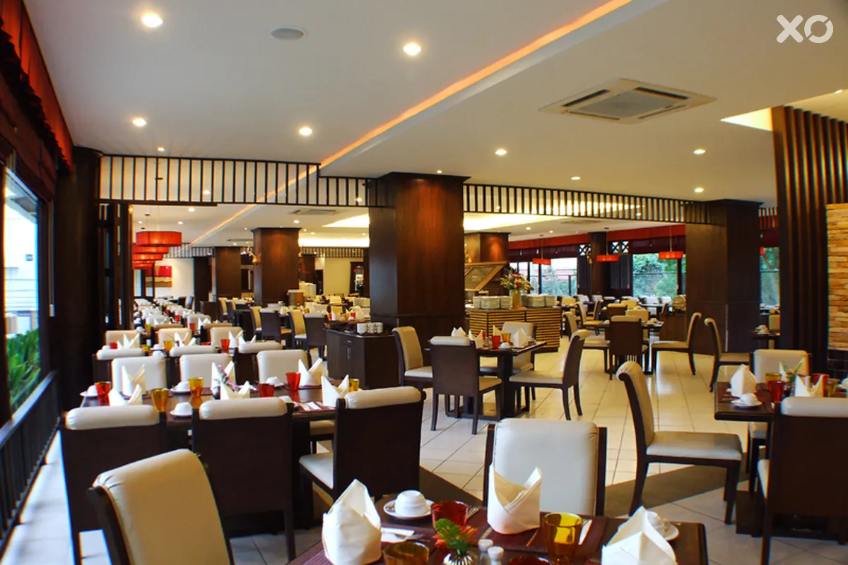 Mountain Beach Hotel