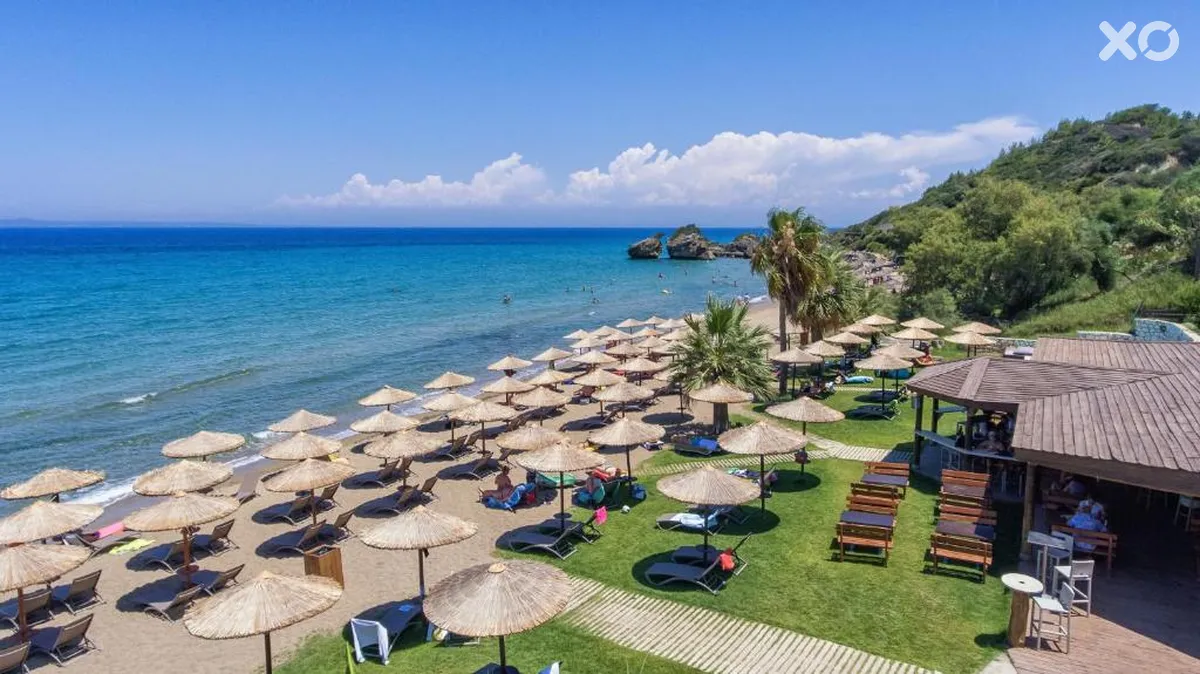 Porto Zorro Beach Hotel