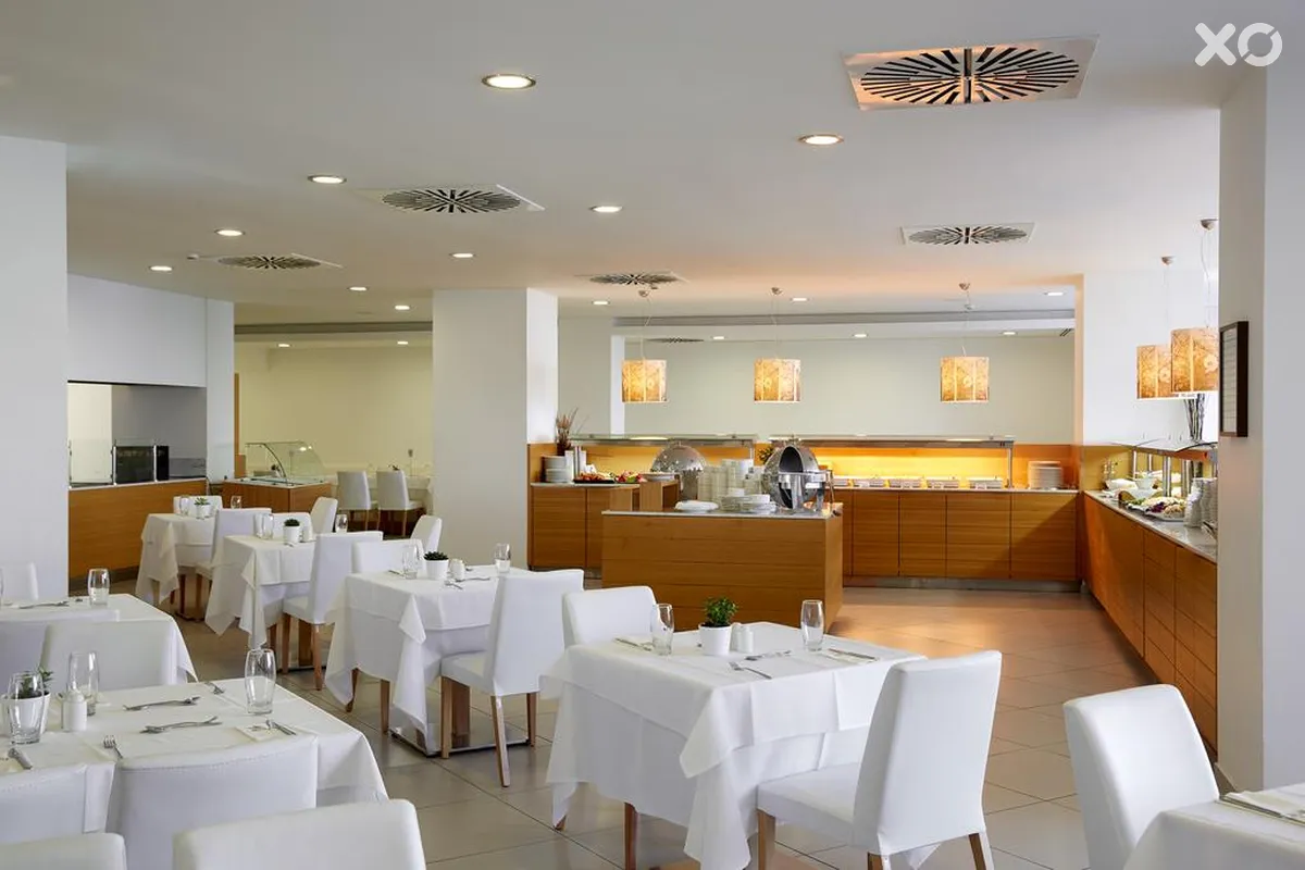 Lucy Hotel
