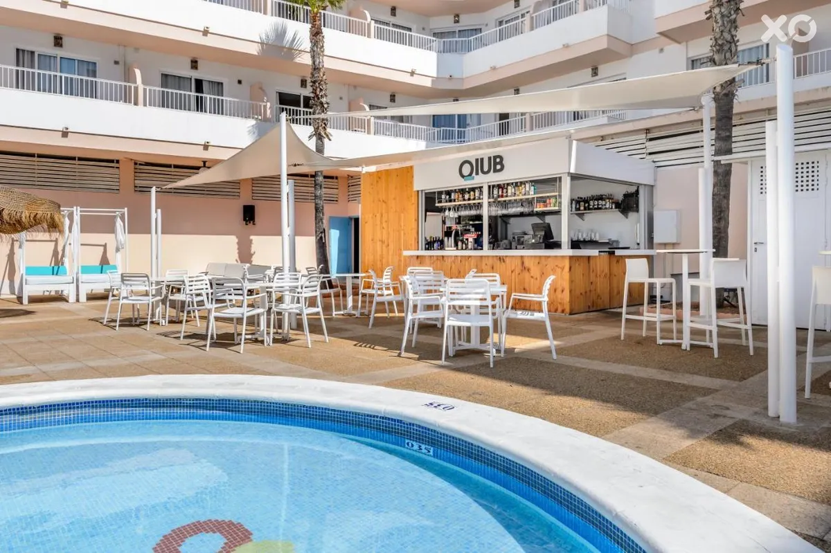 Vibra Tropical Garden Apartments