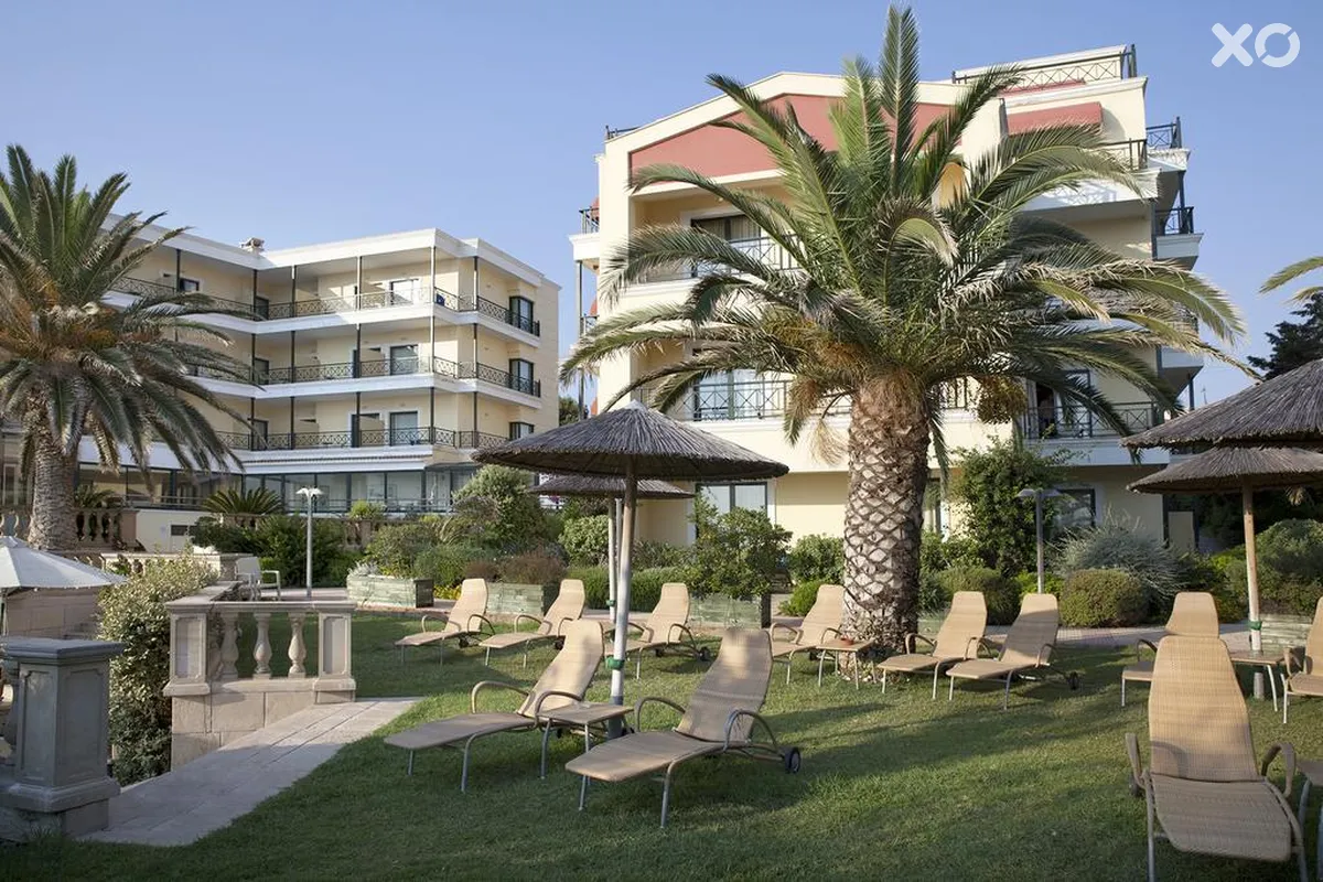 Ramada Attica Riviera