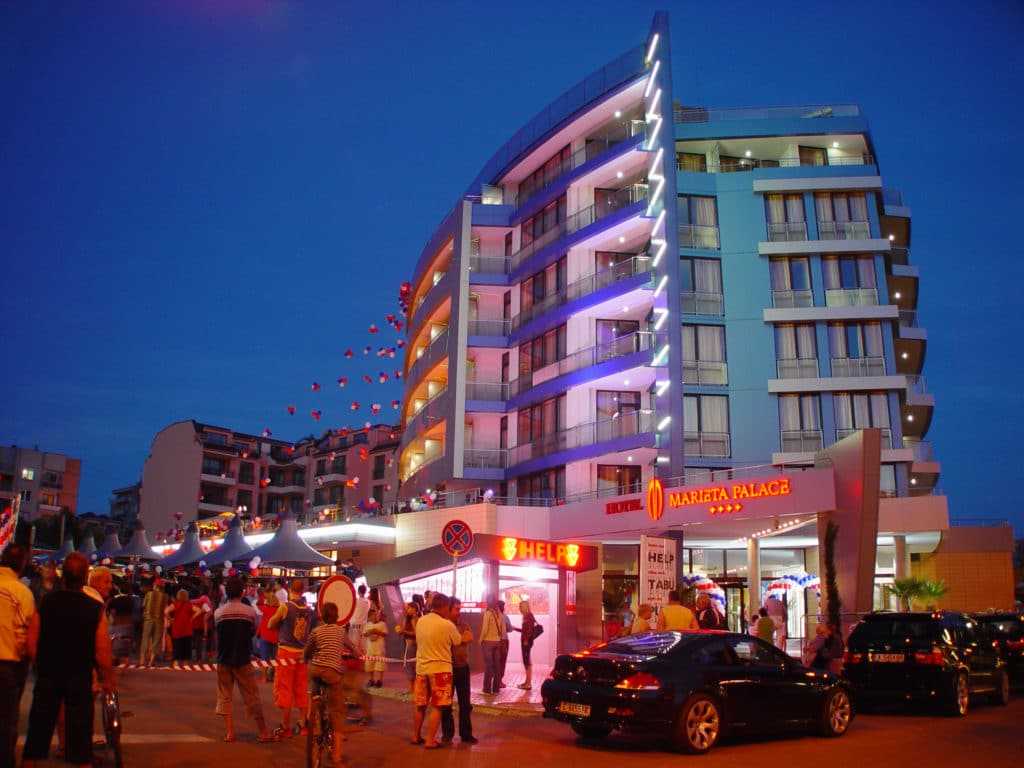 Top Pet Friendly Hotels чи куди звозити свого песика?