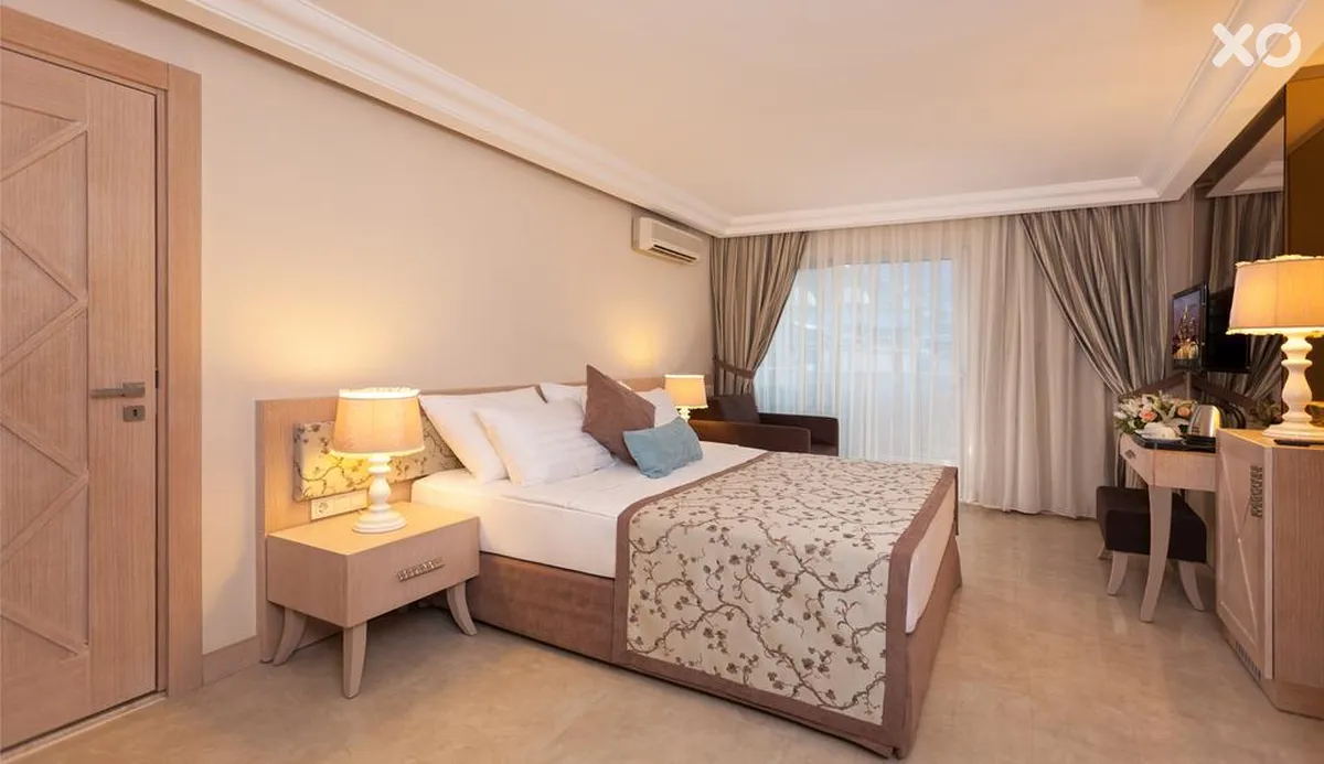 Xperia Saray Beach Hotel