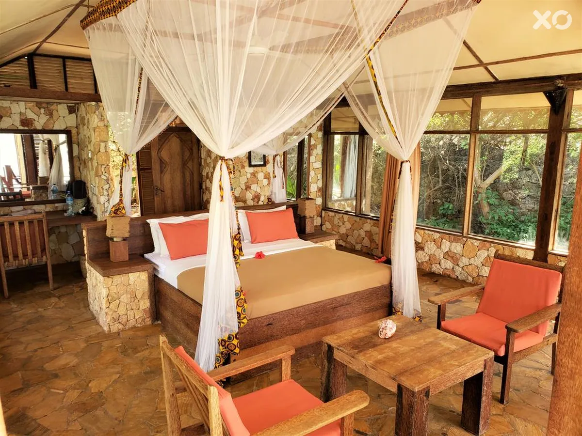 Seasons Lodge