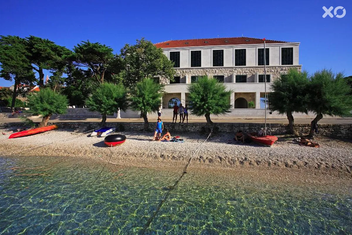 Lipa Hotel