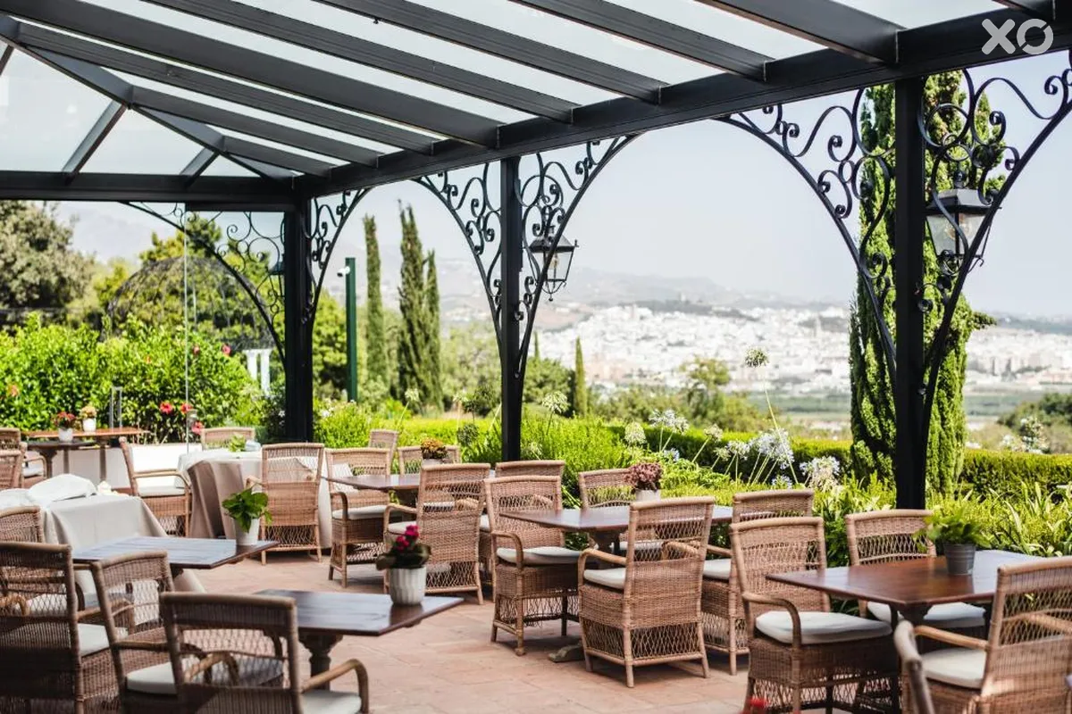 B Bou Cortijo Bravo Hotel