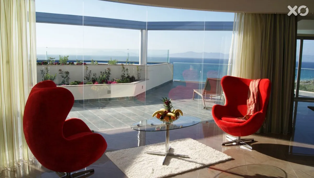 Atrium Platinum Hotel