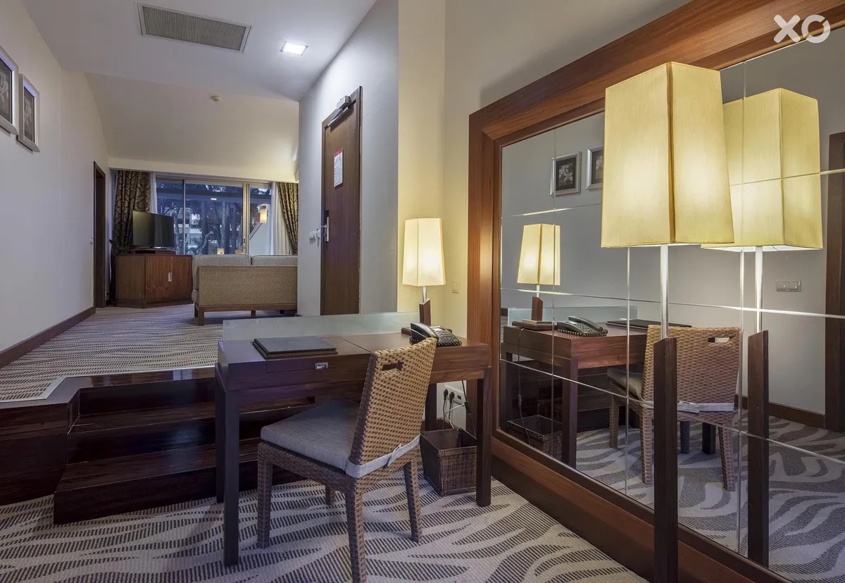 Rixos Sungate Hotel