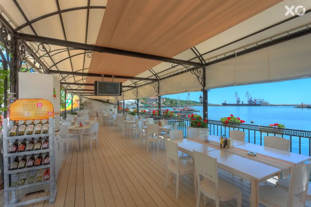 Mistral Hotel