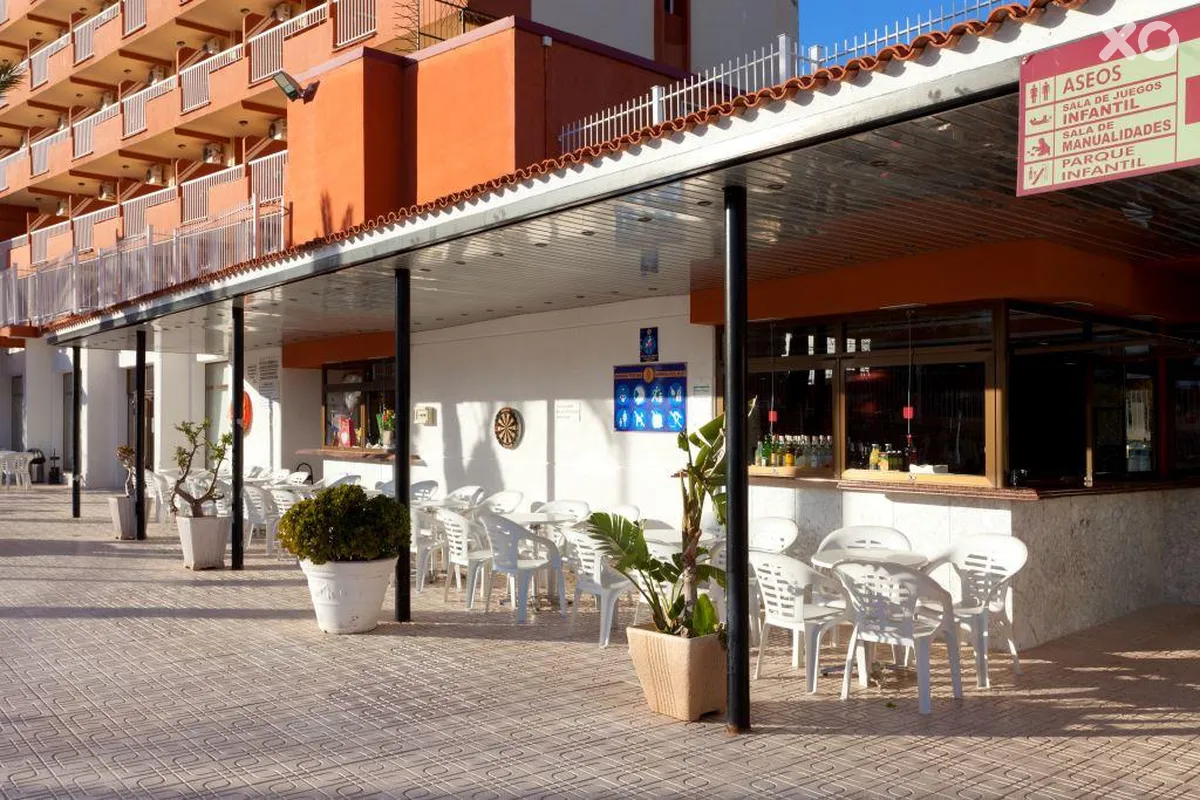 Cabana Hotel