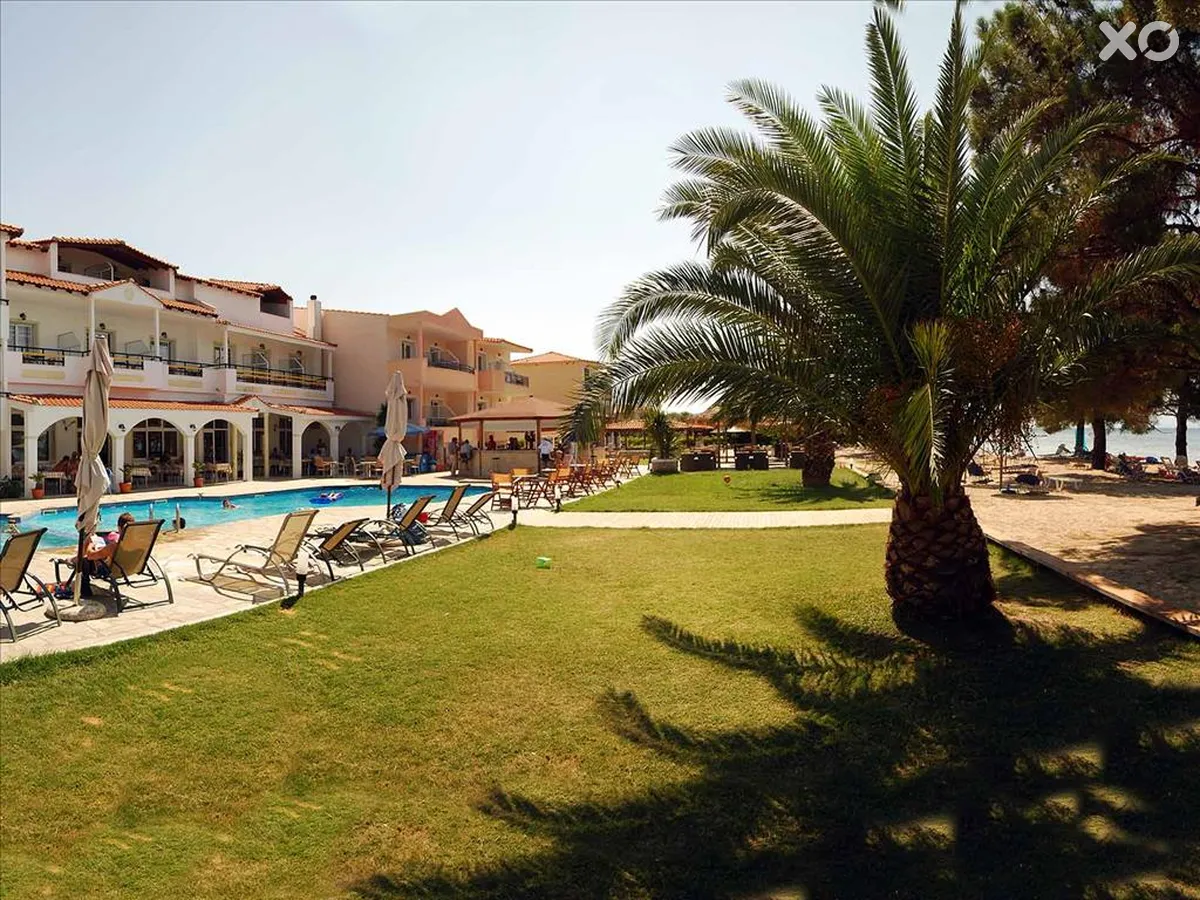 Rachoni Bay