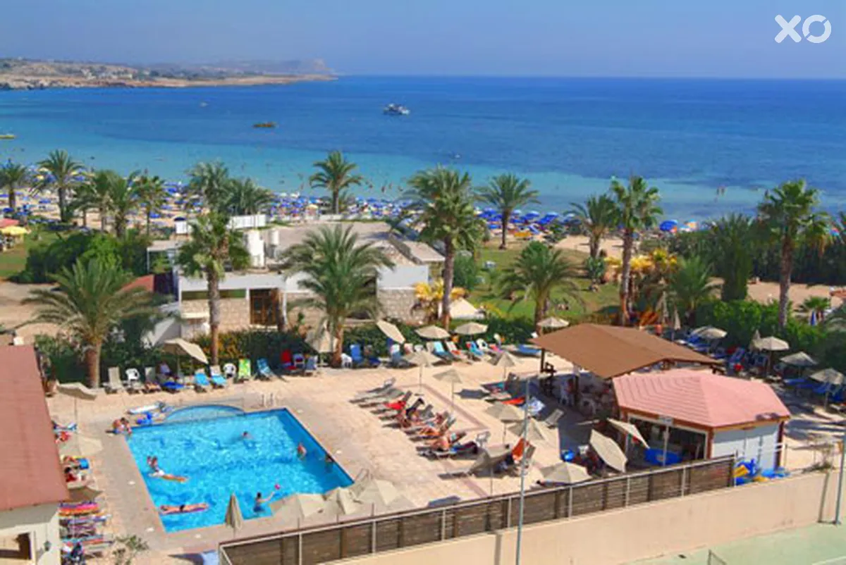 Nelia Beach Hotel & Spa