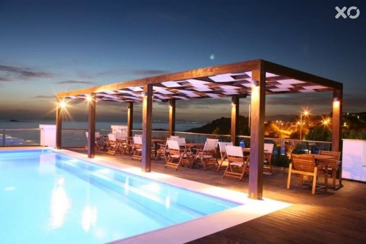 Alexander Beach Hotel