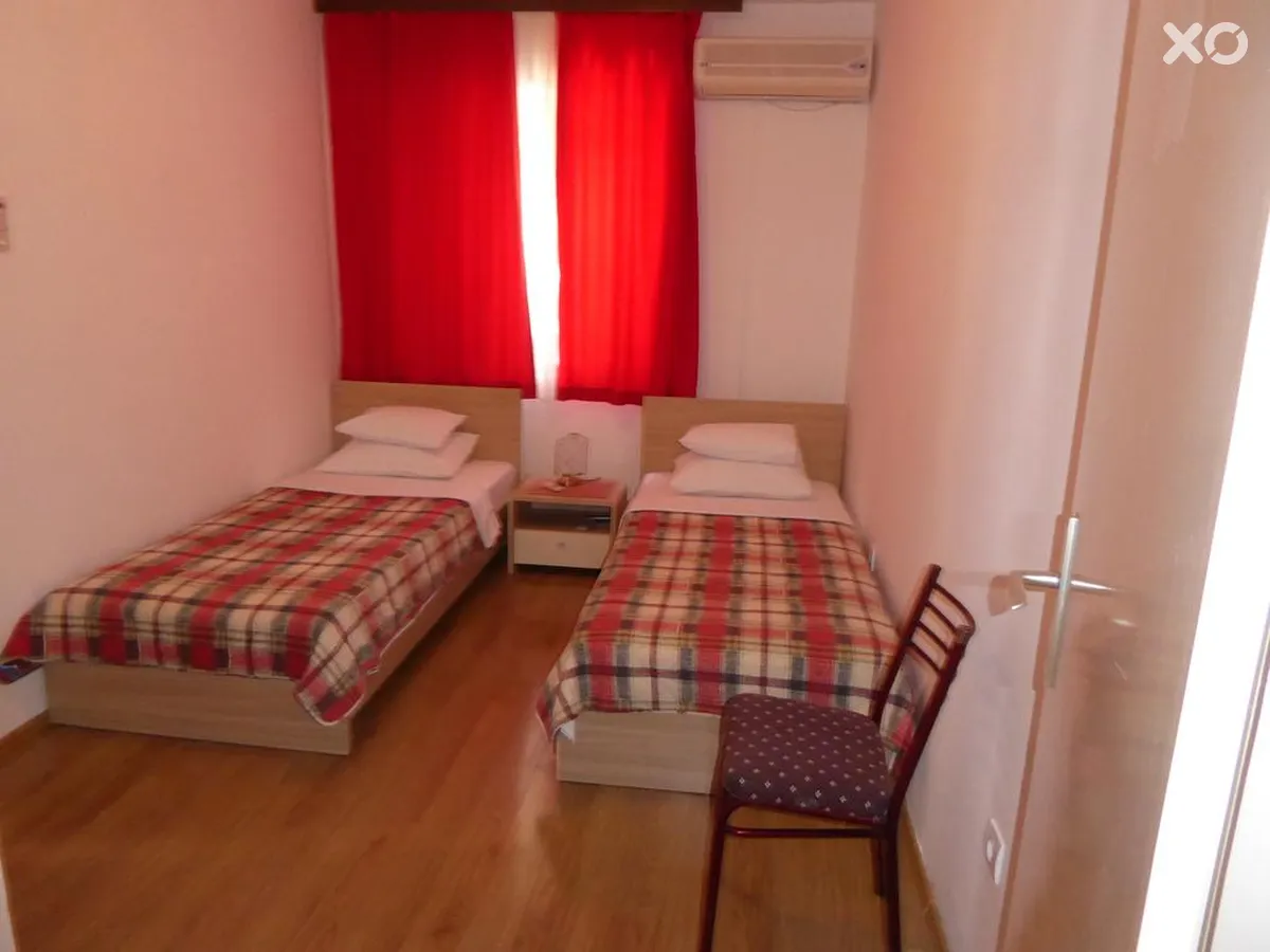 Springs Apartments & Rooms