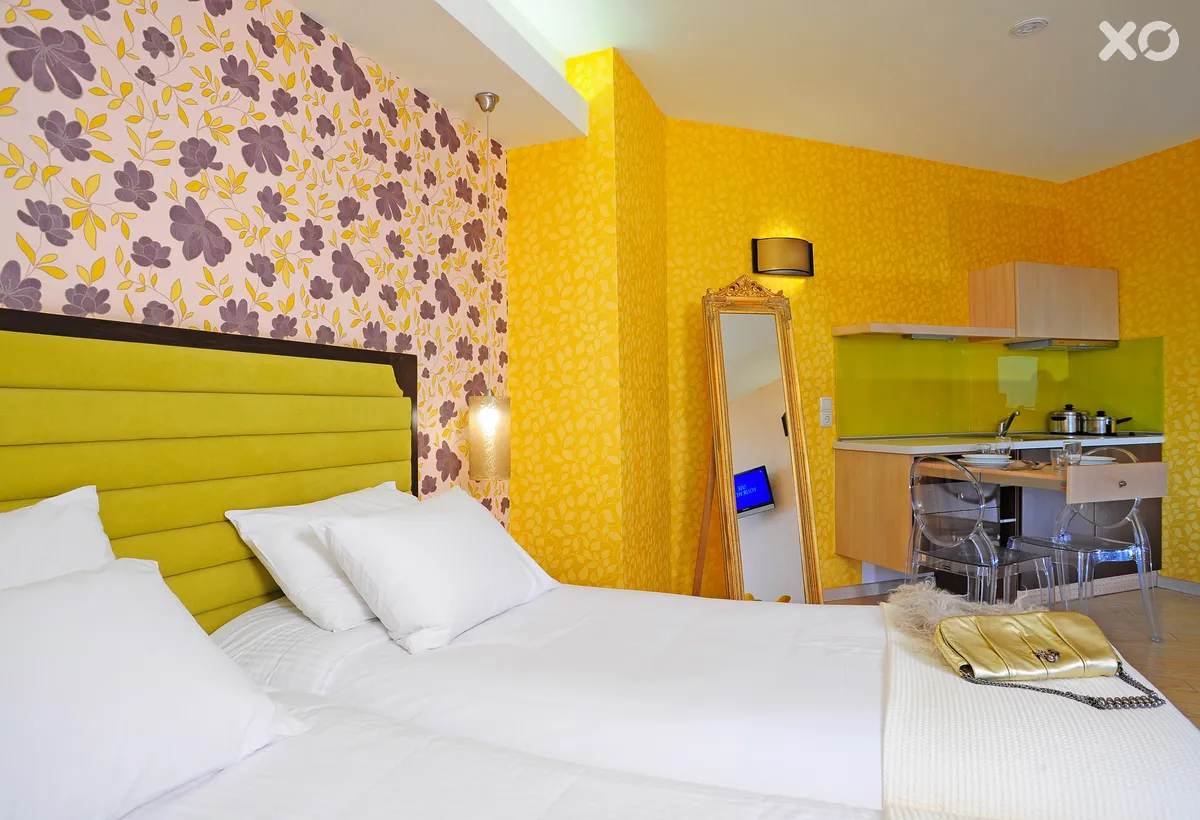 Steris Elegant Beach Hotel