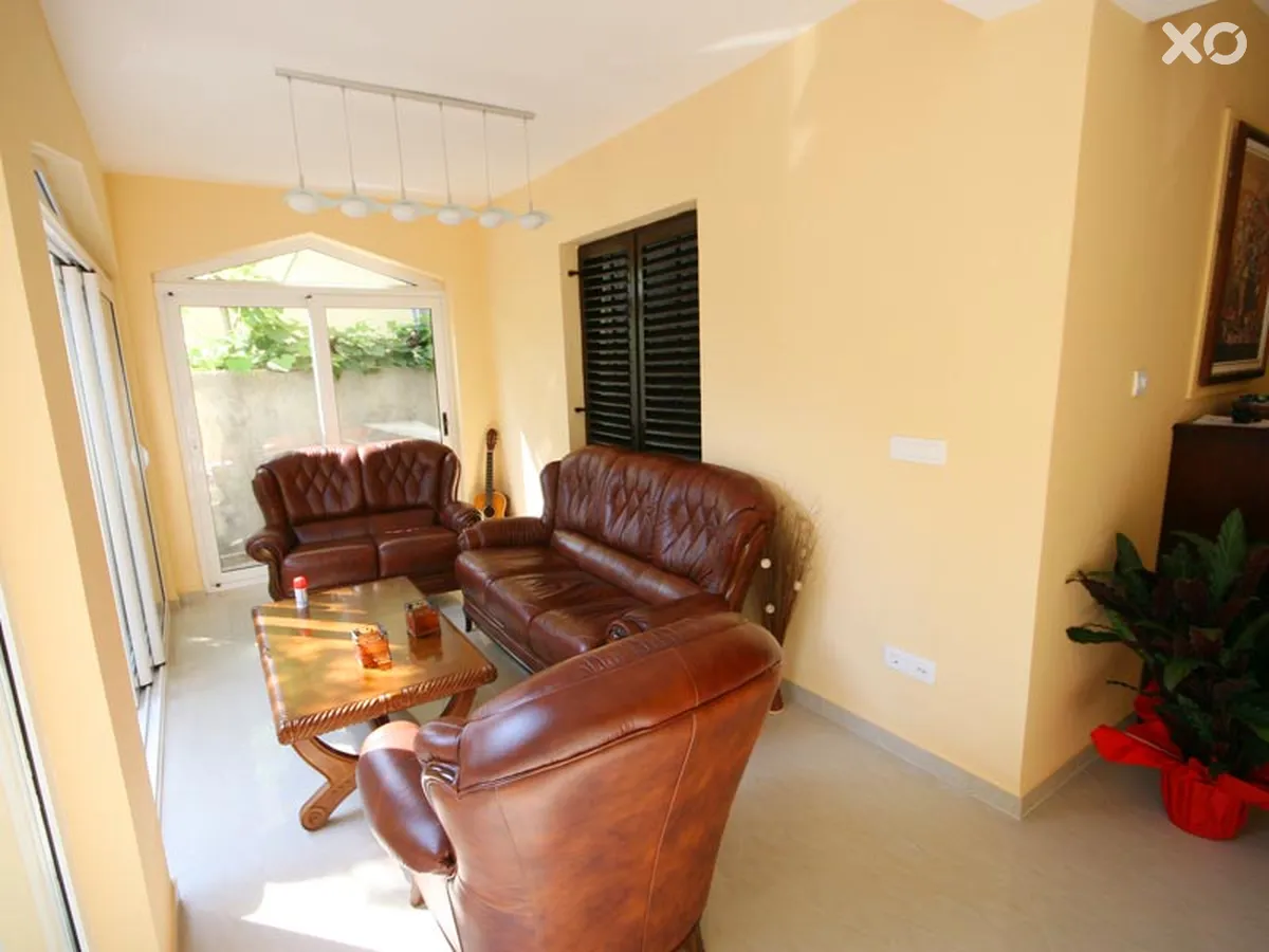 Agrum Villa