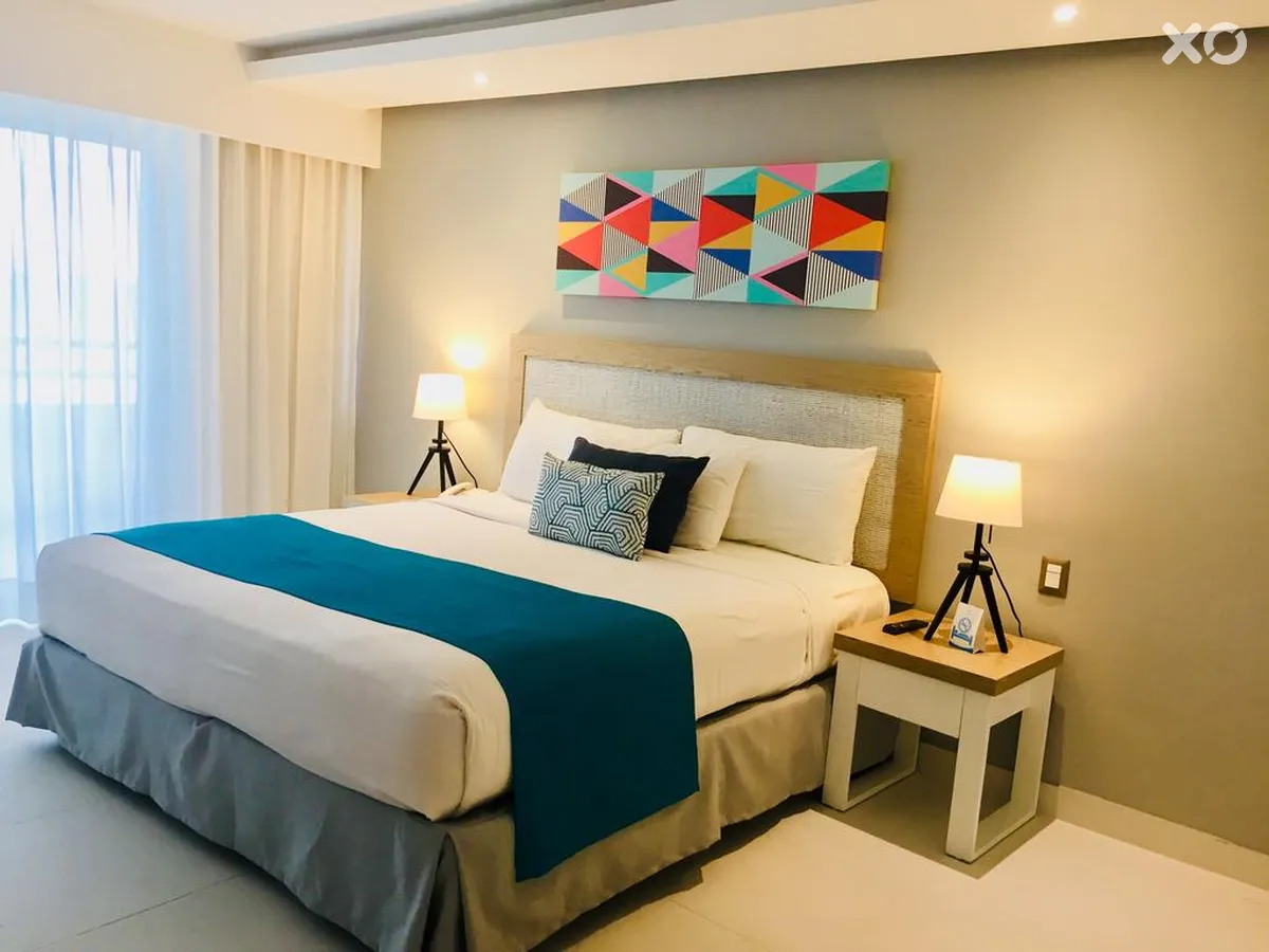 Select at Casa Marina Beach & Reef