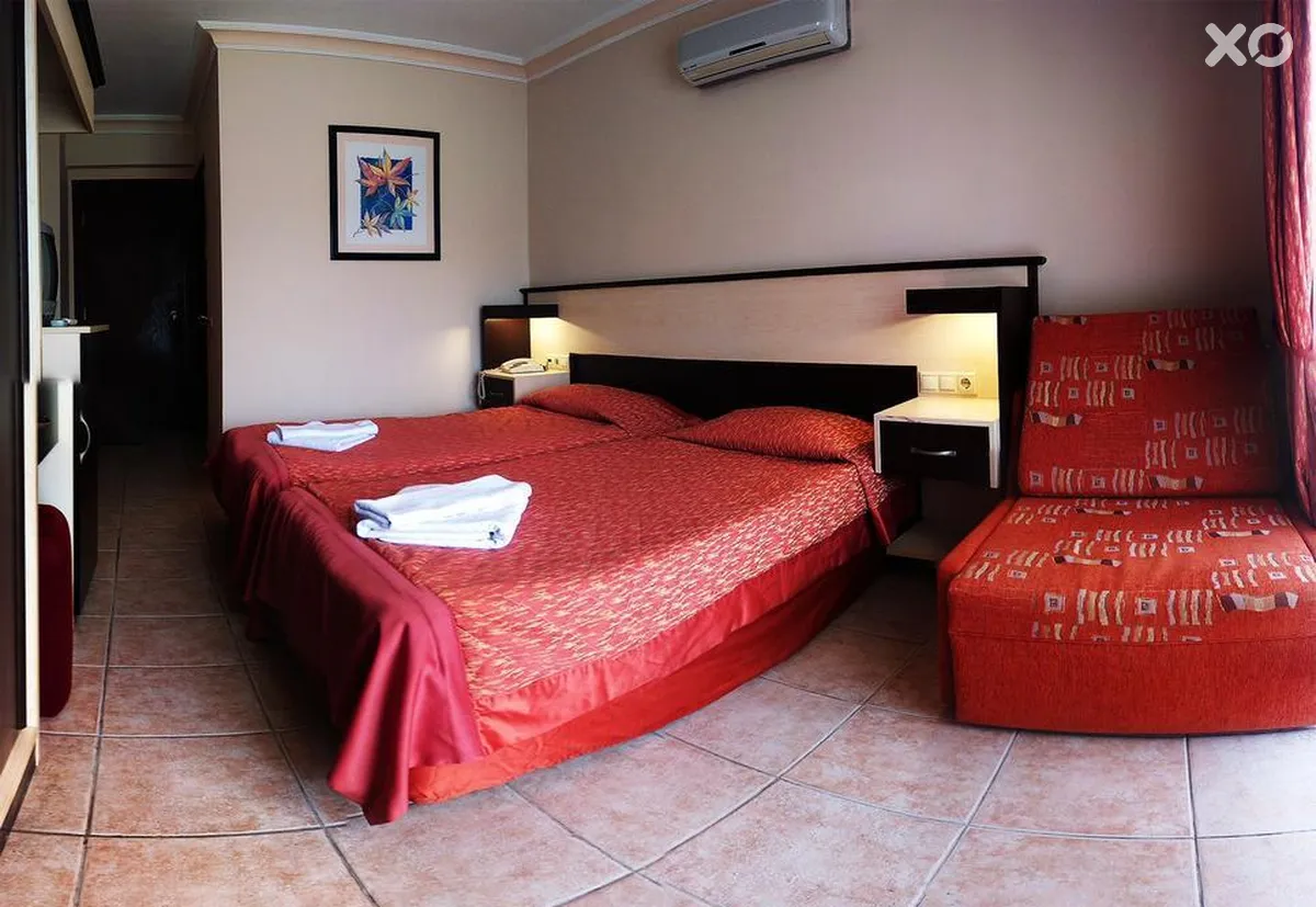 Himeros Beach Hotel