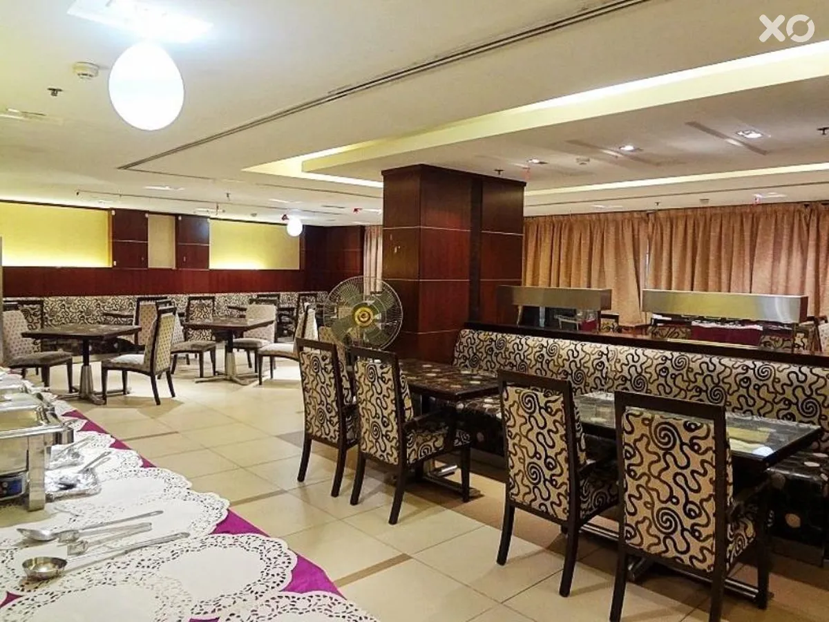Dolphin Hotel Apartments